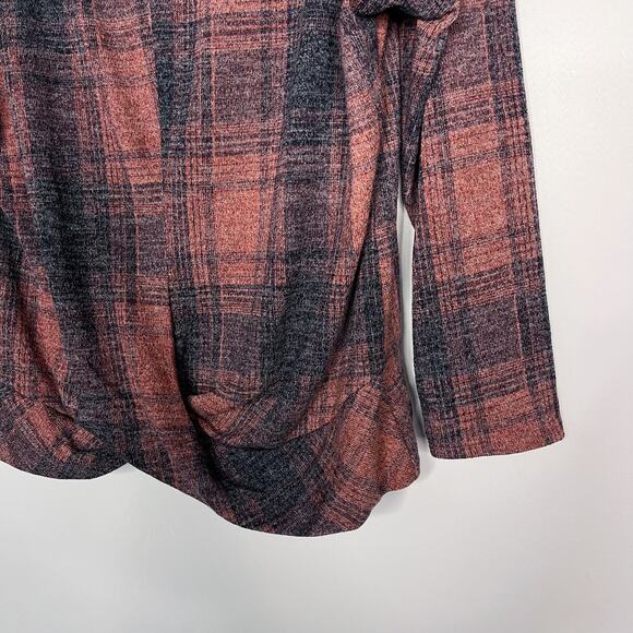 New 143 Story by Line Up L Gray Orange Plaid Cut Out Neck Twist Front Knit Top - Picture 5 of 7